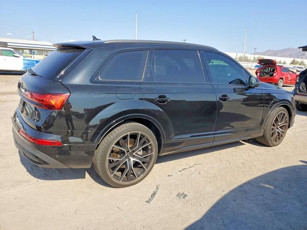 2022 AUDI Q7 quattro Prestige