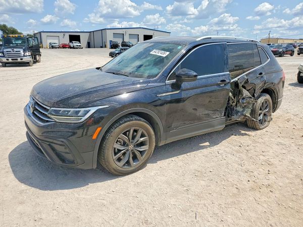 2023 VOLKSWAGEN TIGUAN SE