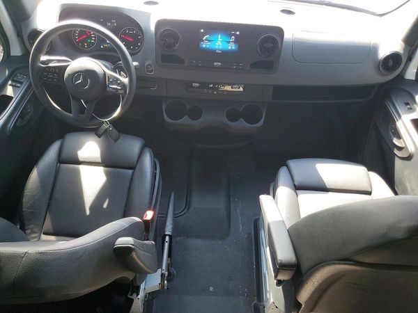 2024 MERCEDES-BENZ SPRINTER 907 (VS30)
