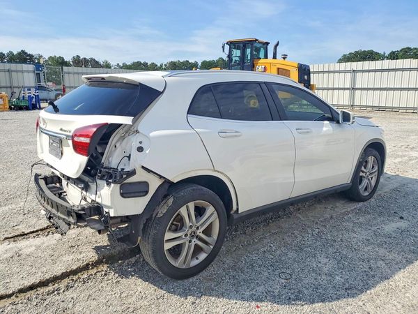 2020 MERCEDES-BENZ GLA GLA250-4M