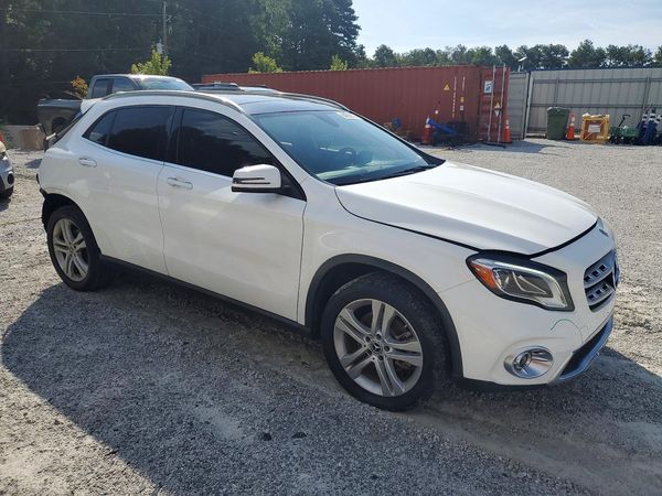 2020 MERCEDES-BENZ GLA GLA250-4M