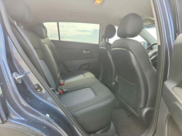 2016 KIA SPORTAGE LX w/Popular Pkg