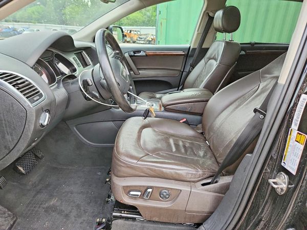 2012 AUDI Q7 Premium Plus