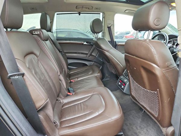 2012 AUDI Q7 Premium Plus