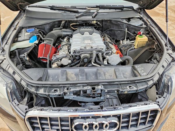 2012 AUDI Q7 Premium Plus