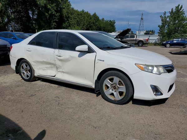 2012 TOYOTA CAMRY SOLA Hybrid