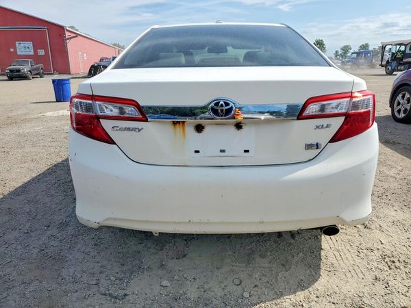 2012 TOYOTA CAMRY SOLA Hybrid