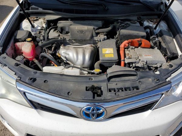 2012 TOYOTA CAMRY SOLA Hybrid