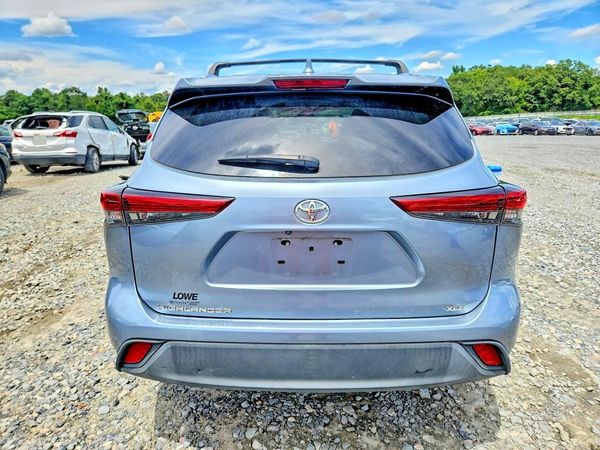 2021 TOYOTA HIGHLANDER
