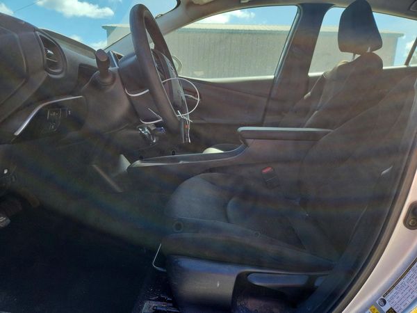 2020 TOYOTA PRIUS