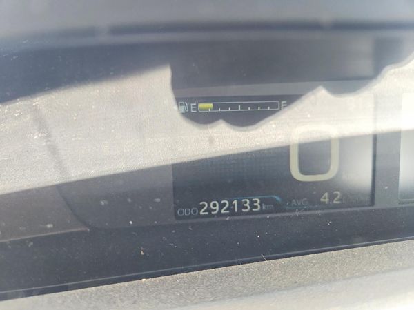 2020 TOYOTA PRIUS