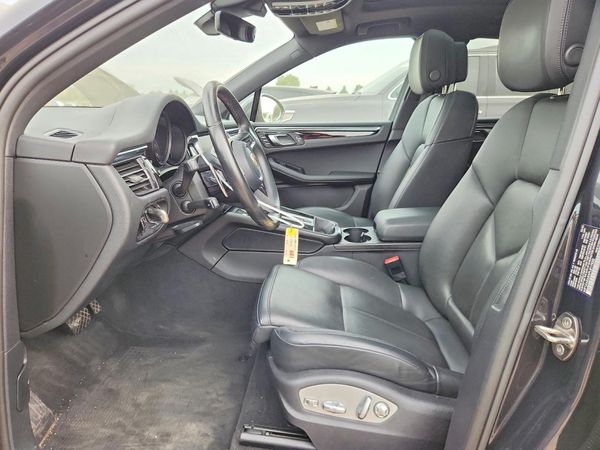 2023 PORSCHE MACAN Macan / Macan T