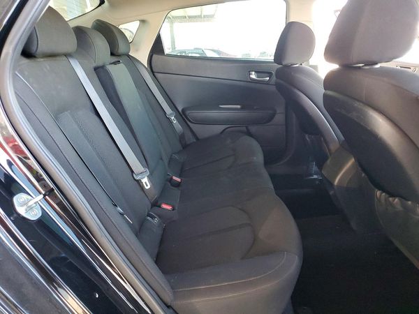 2017 KIA OPTIMA