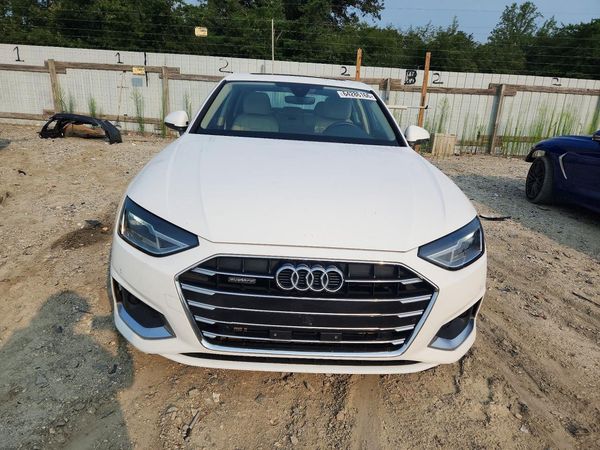 2022 AUDI A4 quattro Premium
