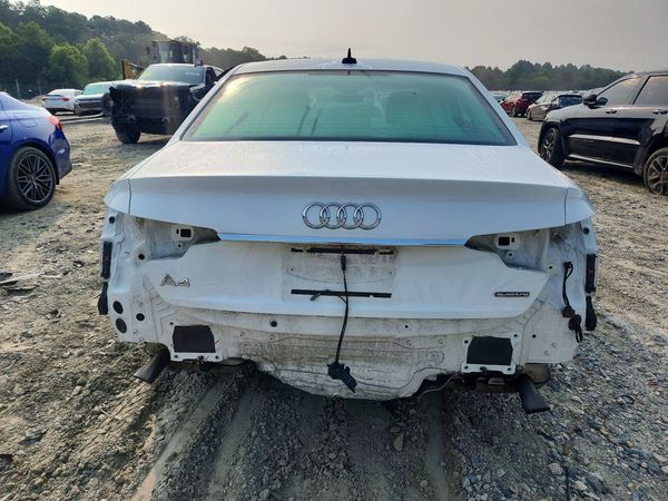 2022 AUDI A4 quattro Premium