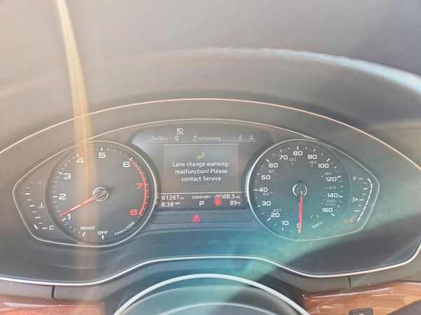 2022 AUDI A4 quattro Premium