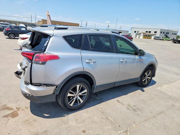 2018 TOYOTA RAV4 Adventure/XLE