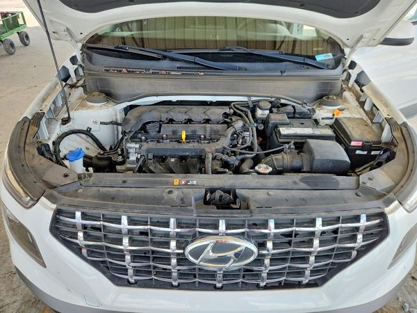 2020 HYUNDAI VENUE SEL, Denim