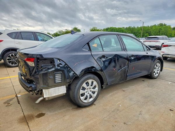 2024 TOYOTA COROLLA