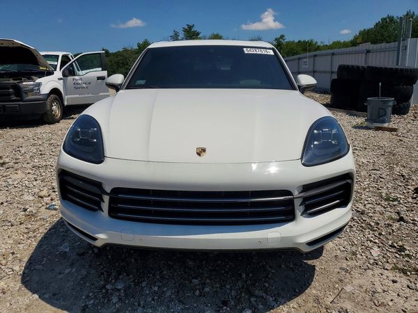 2019 PORSCHE CAYENNE