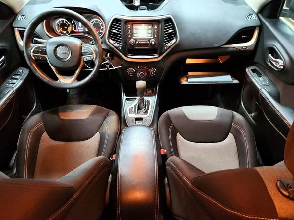 2015 JEEP CHEROKEE SPORT FWD