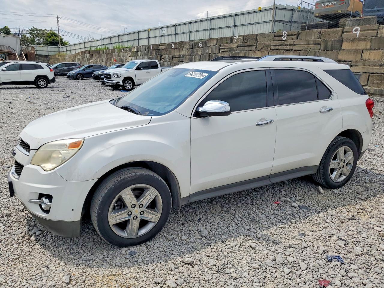 2015 CHEVROLET EQUINOX LTZ — Front 3/4