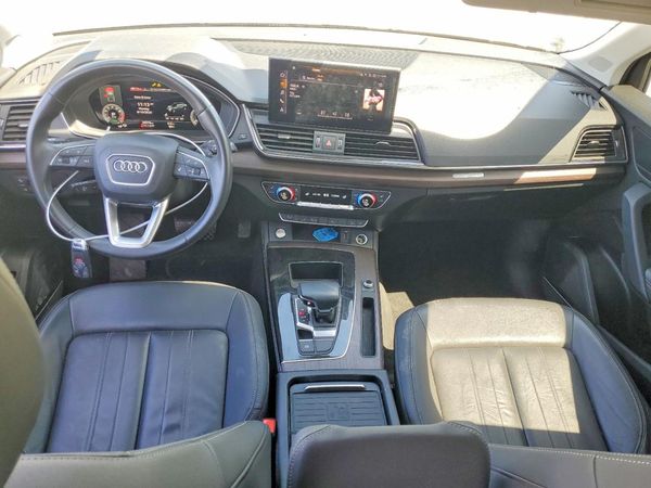 2021 AUDI Q5 E quattro Premium Plus