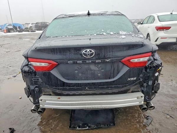 2019 TOYOTA CAMRY