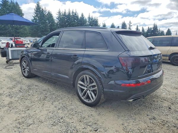 2017 AUDI Q7 quattro Prestige