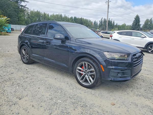 2017 AUDI Q7 quattro Prestige