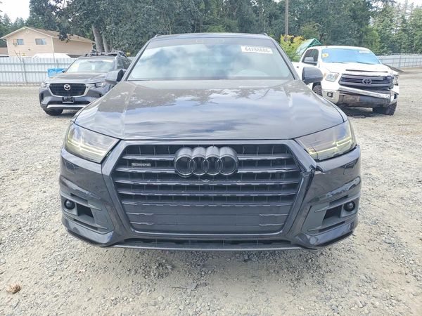 2017 AUDI Q7 quattro Prestige