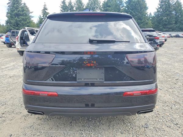 2017 AUDI Q7 quattro Prestige