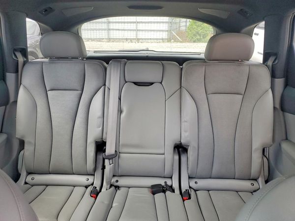 2017 AUDI Q7 quattro Prestige