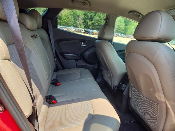 2015 HYUNDAI TUCSON