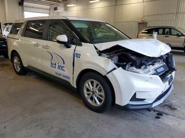 2024 KIA CARNIVAL LX, LX Seat Package