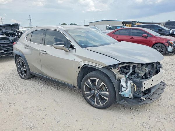 2020 LEXUS UX 200