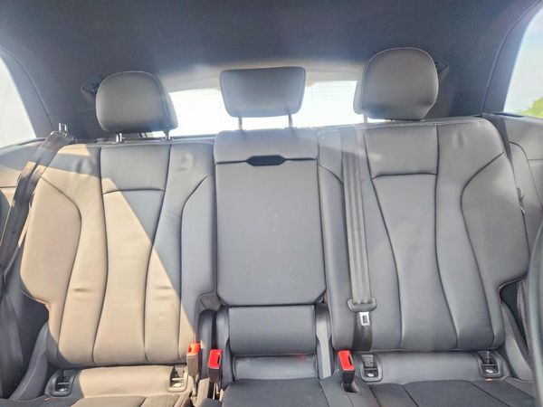 2019 AUDI Q8 Premium