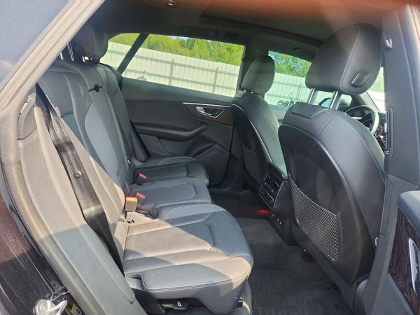 2019 AUDI Q8 Premium