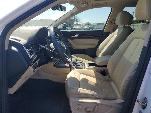 2018 AUDI Q5 quattro Premium Plus