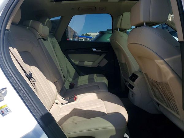 2018 AUDI Q5 quattro Premium Plus