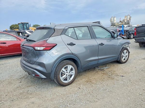 2022 NISSAN KICKS S