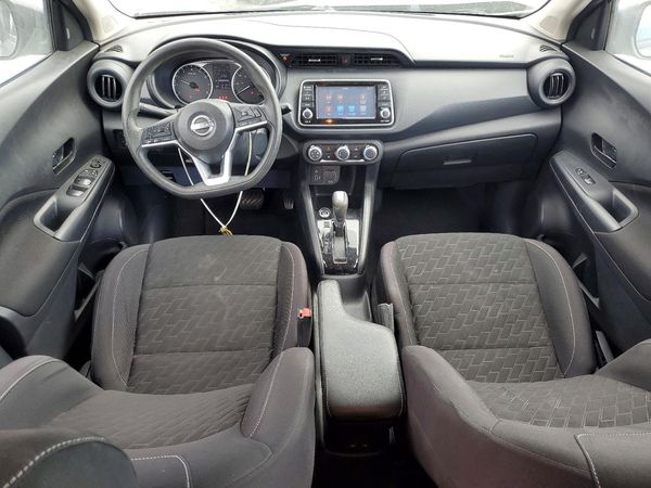 2022 NISSAN KICKS S