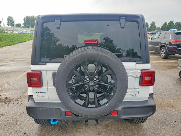 2022 JEEP WRANGLER UNLIMITED SAHARA 4XE