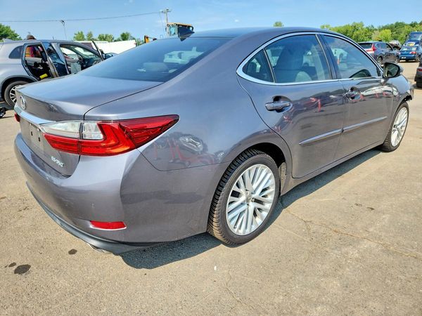 2017 LEXUS ES 350