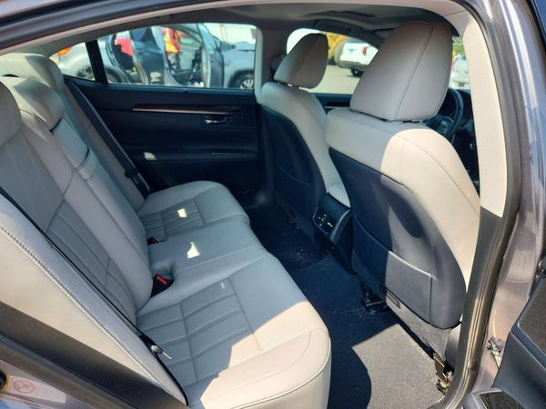 2017 LEXUS ES 350