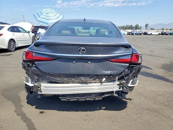 2025 LEXUS ES 300H 300h Premium