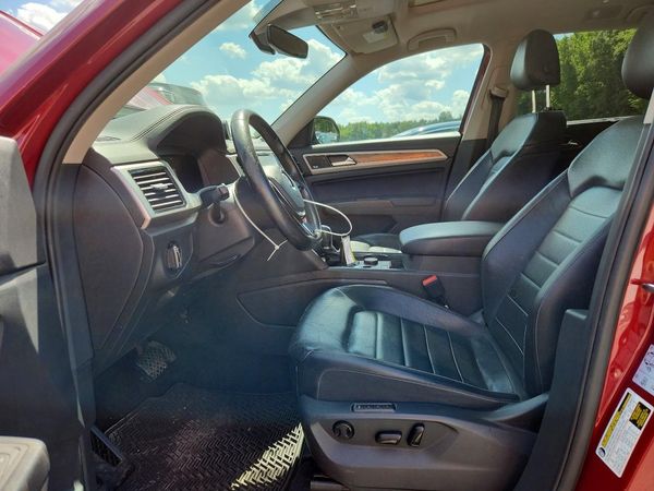2018 VOLKSWAGEN ATLAS 4Motion SEL Premium