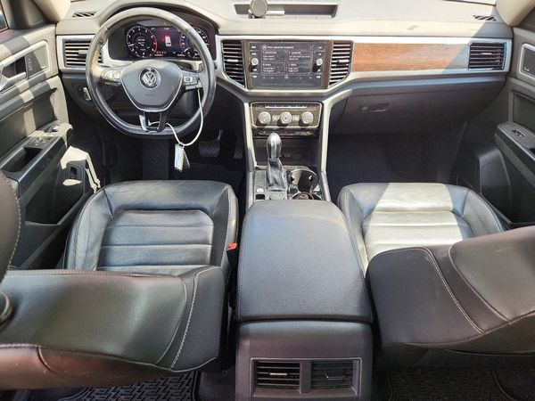 2018 VOLKSWAGEN ATLAS 4Motion SEL Premium