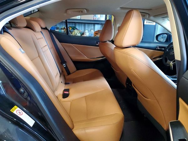 2014 LEXUS IS