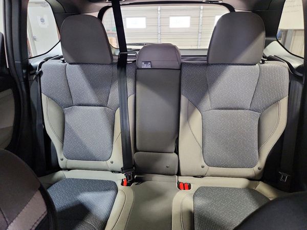 2025 SUBARU FORESTER Premium Base